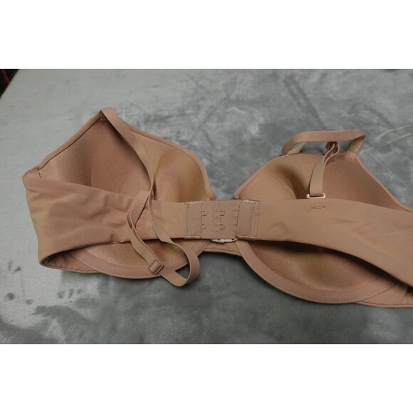 Skims Fits Everybody T-Shirt Bra Beige Clay 36C NWT - Picture 7 of 7